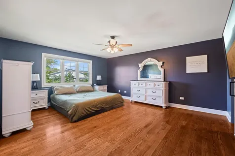 8143 Stonegate Drive Tinley Park IL 60487