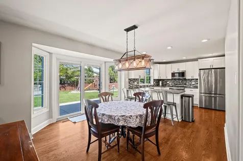 8143 Stonegate Drive Tinley Park IL 60487