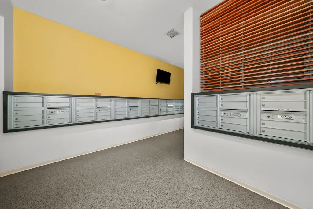 235 West Van Buren Street Chicago IL 60607