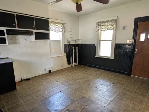 1315 South Rotzler Avenue Freeport IL 61032