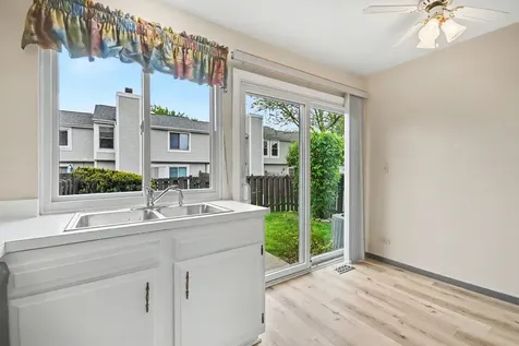 1987 Oxford Lane Hoffman Estates IL 60169