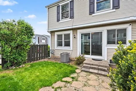 1987 Oxford Lane Hoffman Estates IL 60169