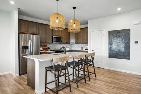 118 West Harvest Court Oswego IL 60543