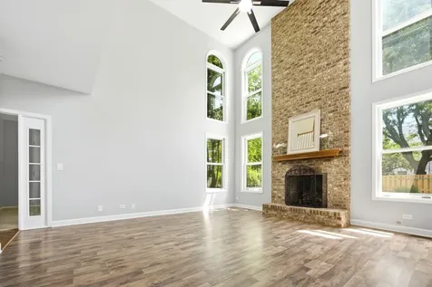 1497 Lilac Drive Crystal Lake IL 60014