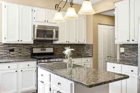 1497 Lilac Drive Crystal Lake IL 60014
