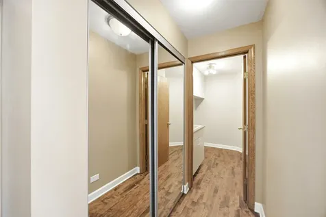 1497 Lilac Drive Crystal Lake IL 60014