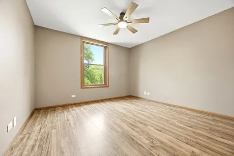 1497 Lilac Drive Crystal Lake IL 60014