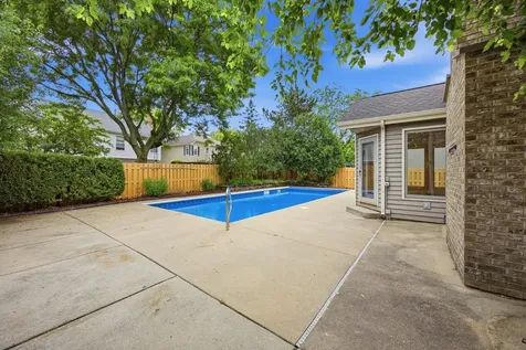1497 Lilac Drive Crystal Lake IL 60014