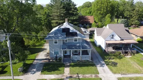 215 West Jones Street Milford IL 60953