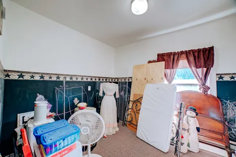215 West Jones Street Milford IL 60953