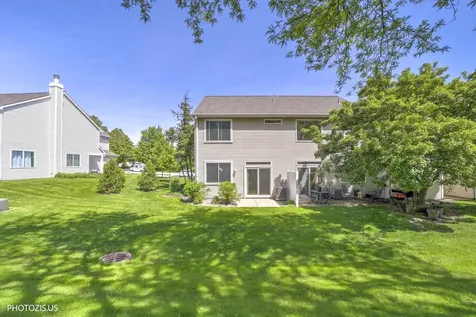 2952 Waters Edge Circle Aurora IL 60504