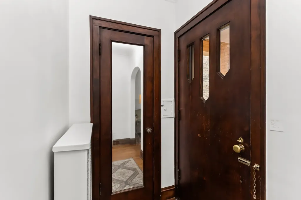 1719 North Newcastle Avenue Chicago IL 60707