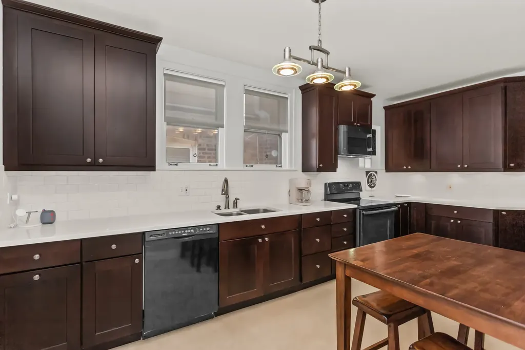 1719 North Newcastle Avenue Chicago IL 60707