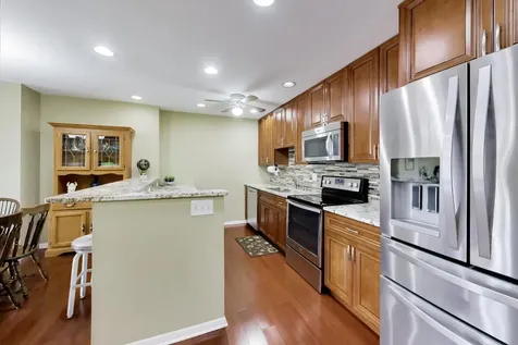 201 Thames Parkway Park Ridge IL 60068