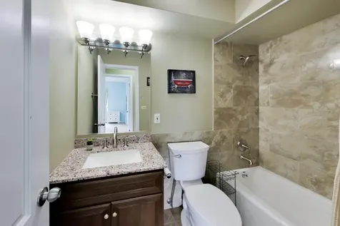 201 Thames Parkway Park Ridge IL 60068
