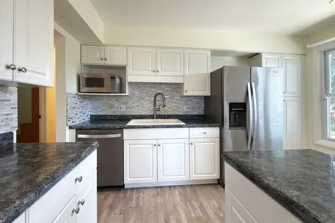 604 East Cedar Lane Mount Prospect IL 60056