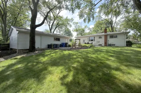 604 East Cedar Lane Mount Prospect IL 60056
