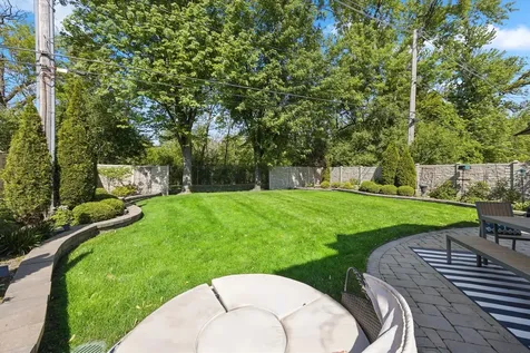 718 South Fairview Avenue Elmhurst IL 60126