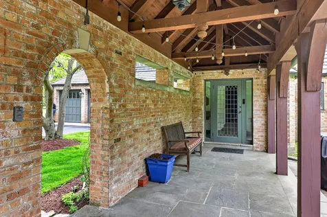 33W480 Thorncroft Drive Wayne IL 60184