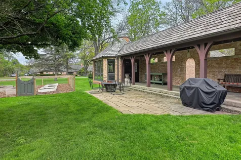 33W480 Thorncroft Drive Wayne IL 60184