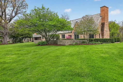 33W480 Thorncroft Drive Wayne IL 60184