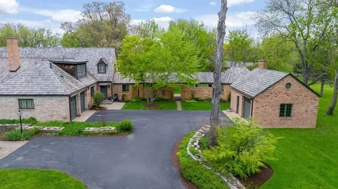 33W480 Thorncroft Drive Wayne IL 60184