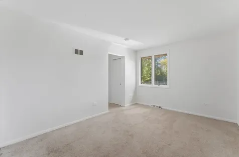 16861 Thackery Avenue Oak Forest IL 60452