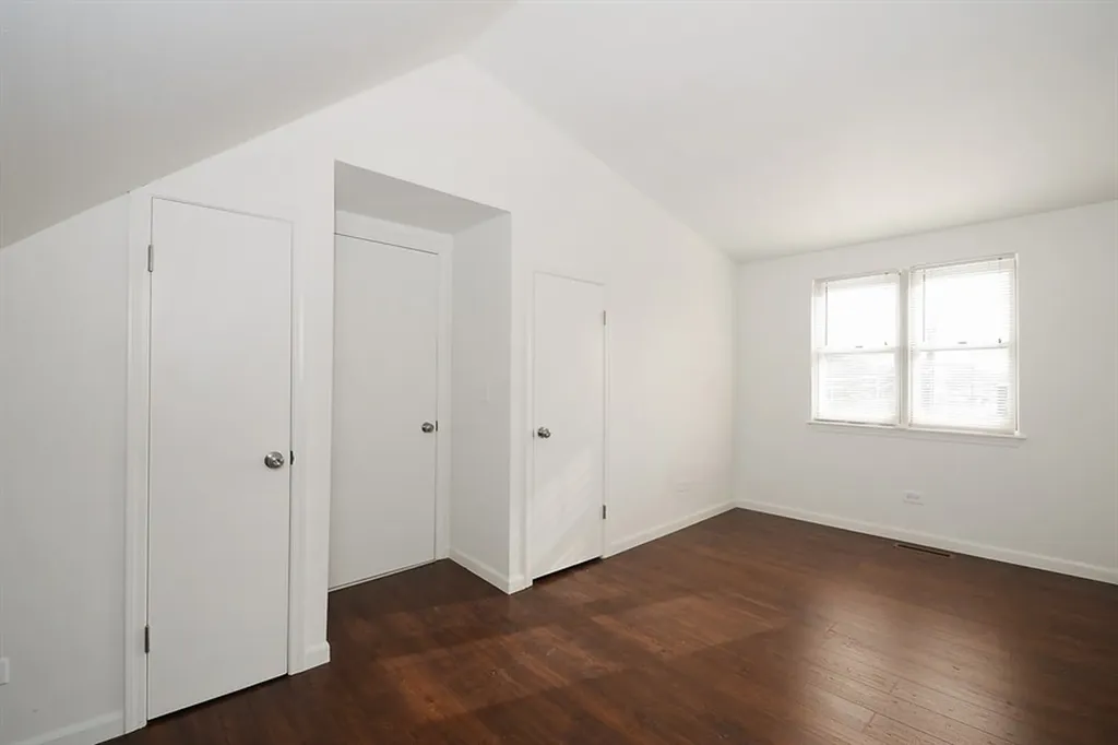 3243 North Western Avenue Chicago IL 60618