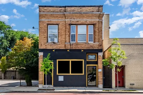 3243 North Western Avenue Chicago IL 60618