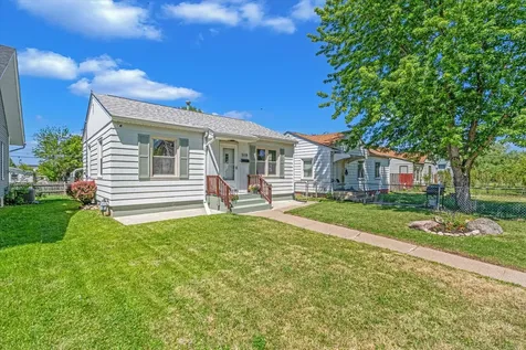 3118 9 1/2 Street Rock Island IL 61201