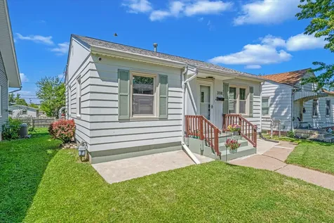 3118 9 1/2 Street Rock Island IL 61201