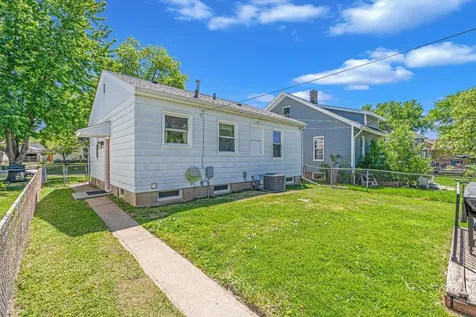3118 9 1/2 Street Rock Island IL 61201
