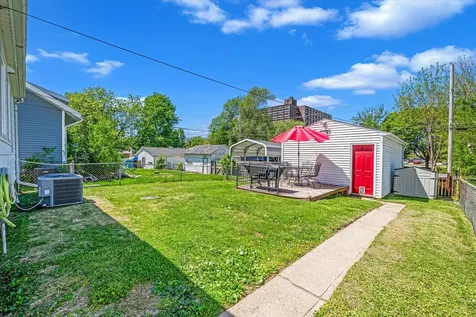 3118 9 1/2 Street Rock Island IL 61201