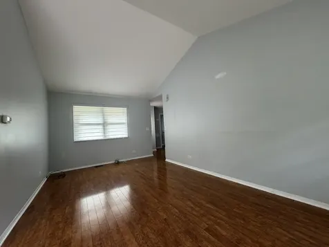 1900 Stanford Drive Naperville IL 60565