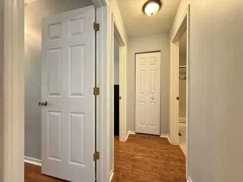 1900 Stanford Drive Naperville IL 60565