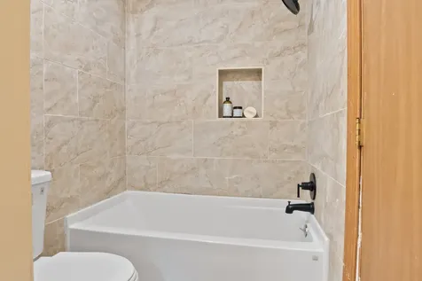 19401 Hickory Place Country Club Hills IL 60478