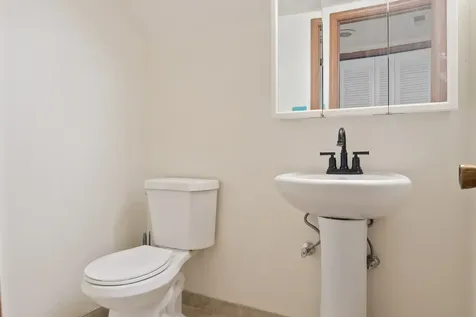 19401 Hickory Place Country Club Hills IL 60478