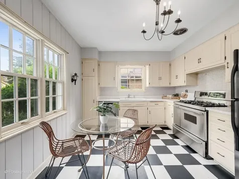 218 South Edgewood Avenue La Grange IL 60525