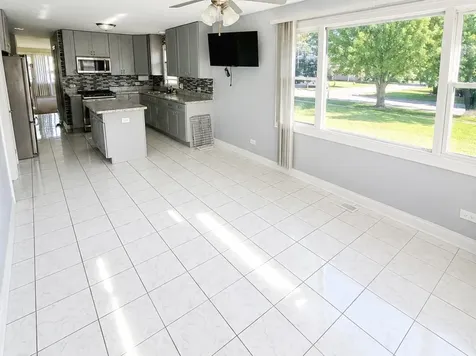 8356 South 78th Avenue Bridgeview IL 60455