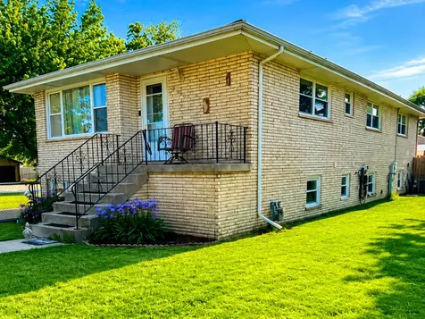 8356 South 78th Avenue Bridgeview IL 60455