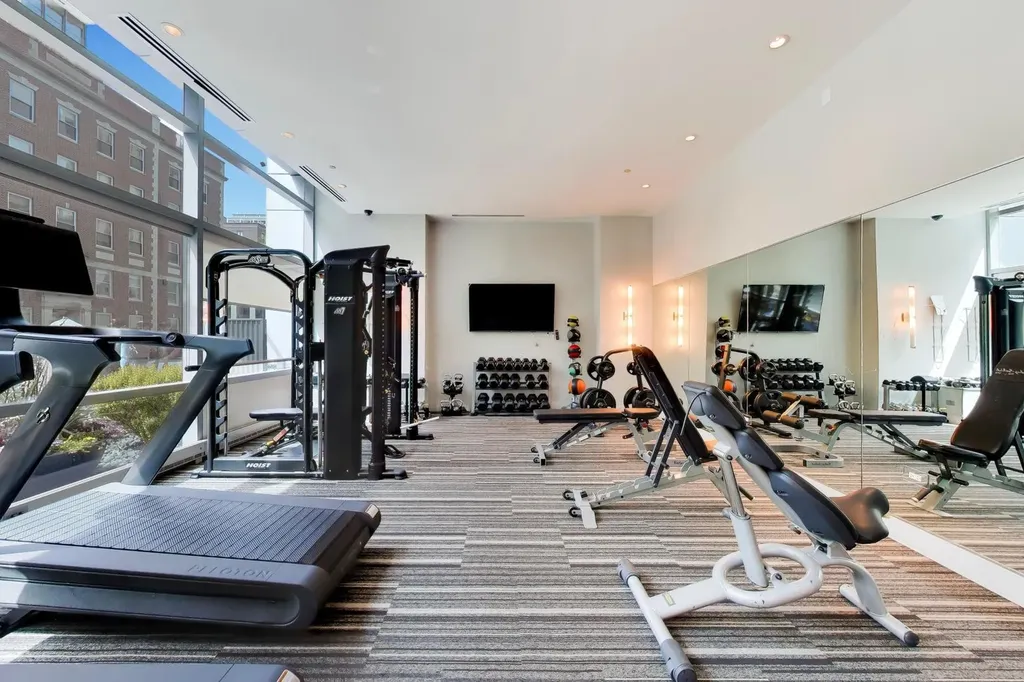 110 West Superior Street Chicago IL 60654