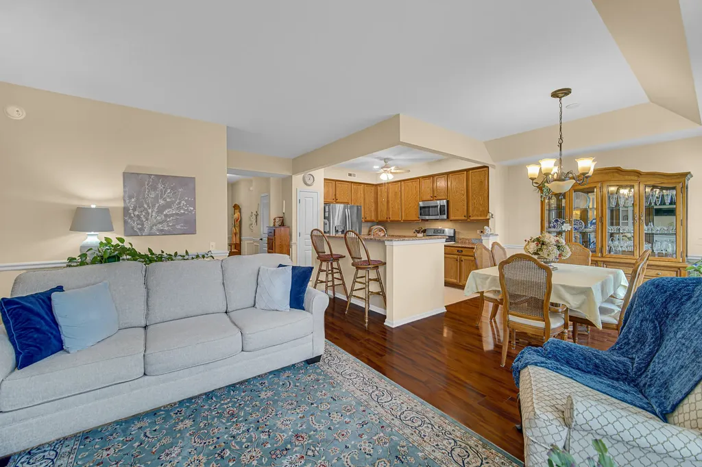 13528 Bonaire Road Huntley IL 60142
