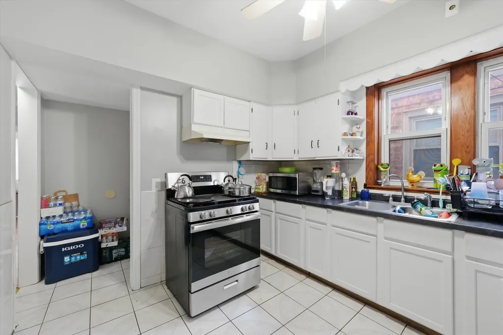 4349 South Komensky Avenue Chicago IL 60632