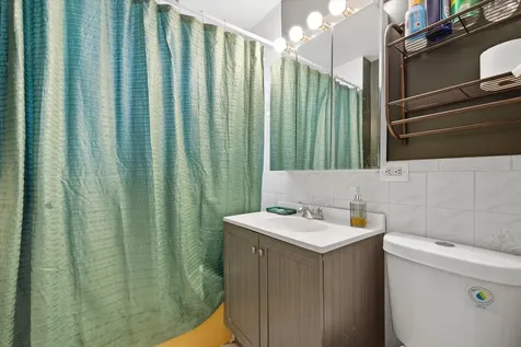 4349 South Komensky Avenue Chicago IL 60632
