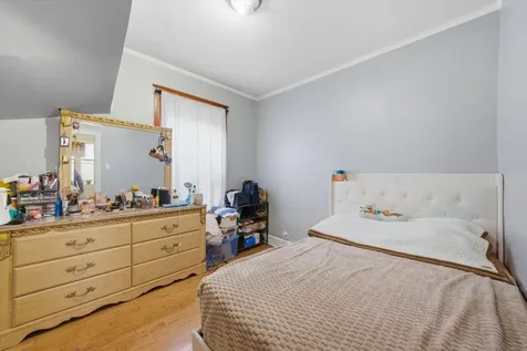 4349 South Komensky Avenue Chicago IL 60632