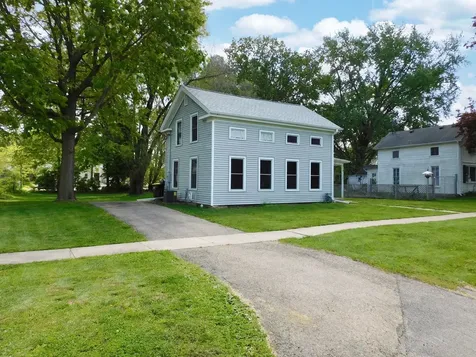 307 North 5th Street Oregon IL 61061