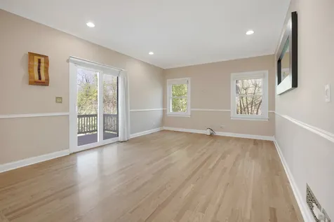 335 West Carriage Lane Bensenville IL 60106