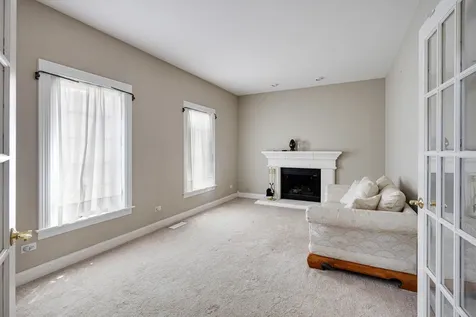 335 West Carriage Lane Bensenville IL 60106