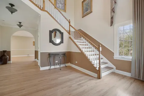 335 West Carriage Lane Bensenville IL 60106