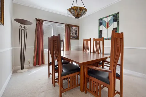 335 West Carriage Lane Bensenville IL 60106
